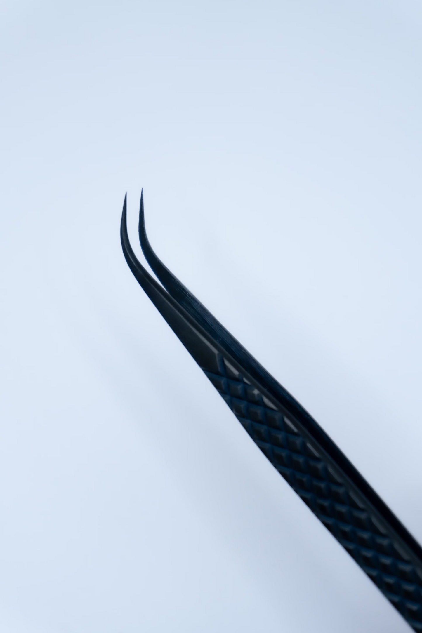 Tweezers