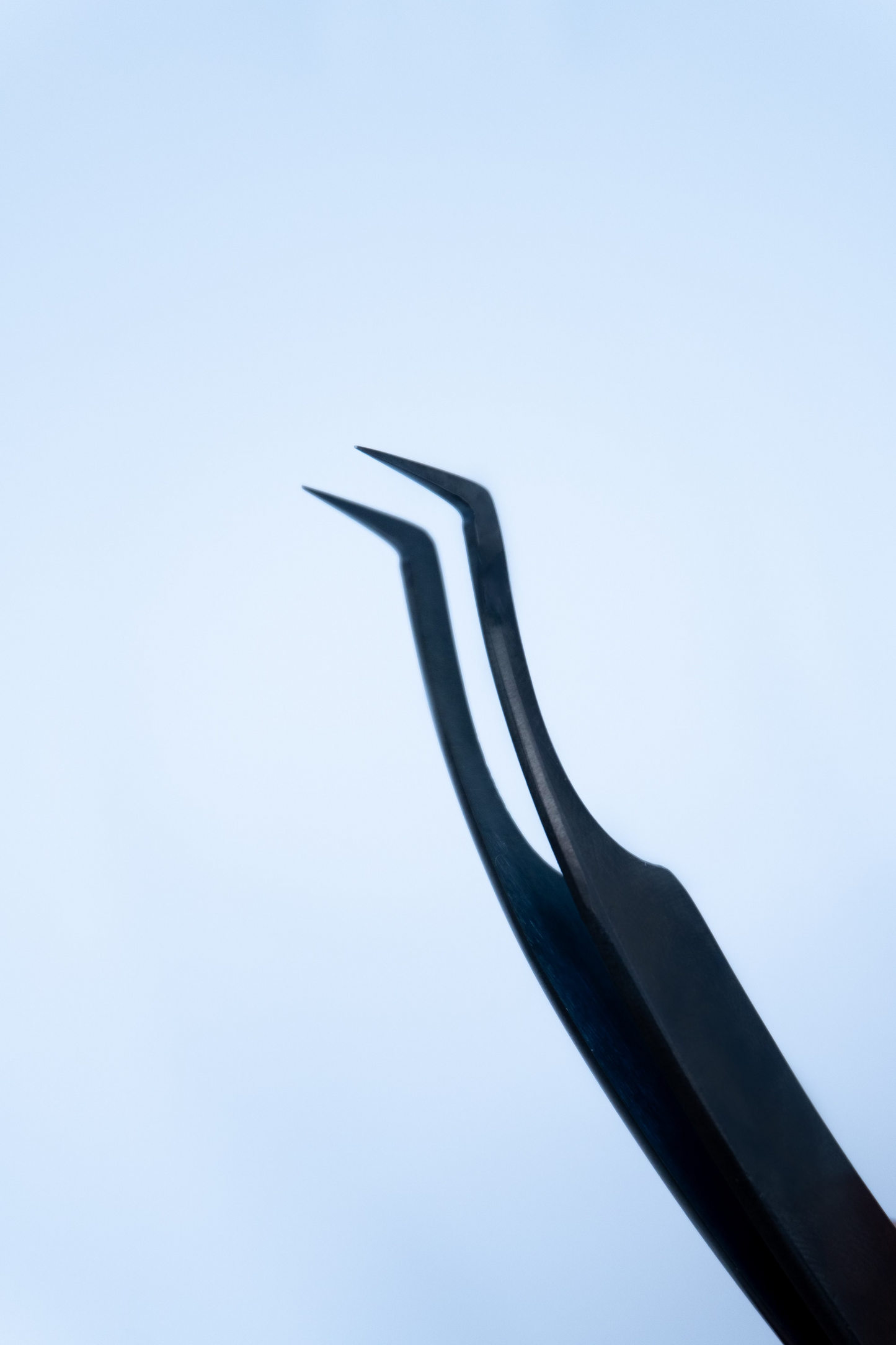 Tweezers